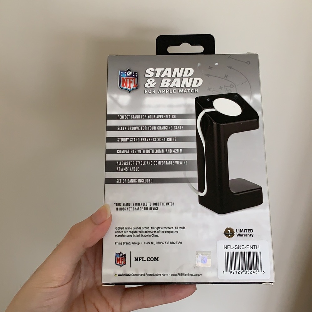 Panthers NFL Apple Watch Stand and Band - Picture 2 of 7